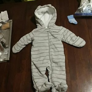 Snow suit